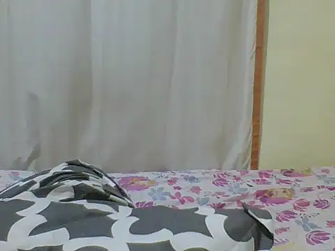 Snapshot of cute_lavenda chatting on September 13, 2025, 10:42 pm cute lavenda online show from September 13, 2025, 10:42 pm