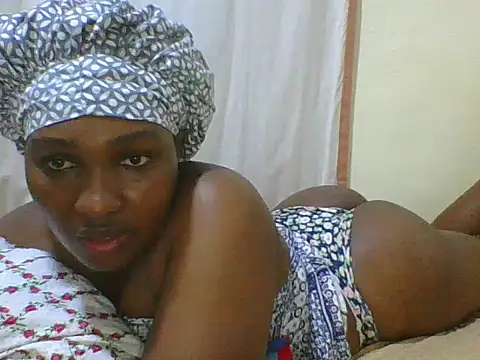 Snapshot of cute_lavenda chatting on October 17, 2025, 5:59 pm cute lavenda online show from October 17, 2025, 5:59 pm