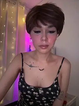 Snapshot of Salsallita chatting on December 5, 2025, 12:47 pm Salsallita online show from December 5, 2025, 12:47 pm