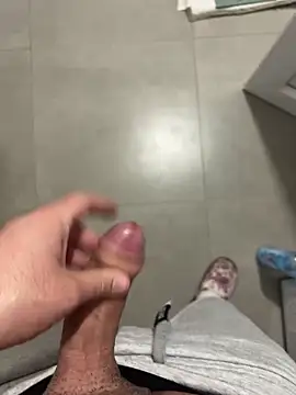 Snapshot of Vld121 chatting on March 7, 2025, 8:00 pm Vld121 online show from March 7, 2025, 8:00 pm