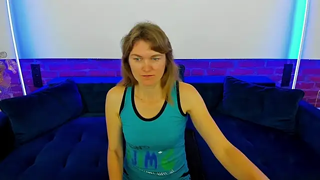 Snapshot of Anabell_xxx chatting on November 23, 2025, 6:35 am Anabell xxx online show from November 23, 2025, 6:35 am