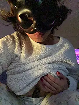 nenalayla online show from November 11, 2025, 9:42 am