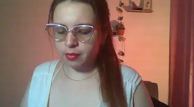 Snapshot of lorenitabella chatting on February 8, 2025, 6:12 am lorenitabella online show from February 8, 2025, 6:12 am
