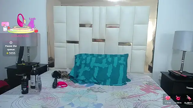 ambercordoba online show from October 19, 2025, 12:50 pm