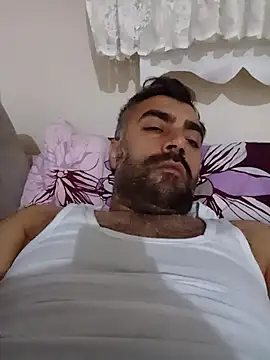 Snapshot of kevgir08 chatting on November 16, 2025, 8:36 pm kevgir08 online show from November 16, 2025, 8:36 pm