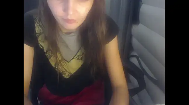 Snapshot of Laco-cO chatting on December 5, 2024, 7:06 pm Laco-cO online show from December 5, 2024, 7:06 pm