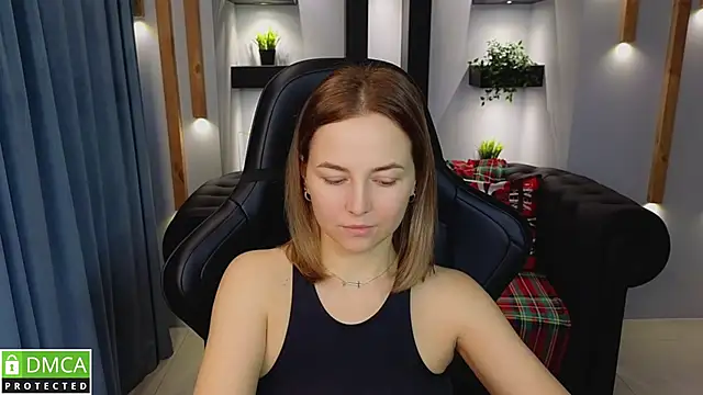 Snapshot of Mira_Mermayd chatting on December 28, 2024, 1:29 am Mira Mermayd online show from December 28, 2024, 1:29 am