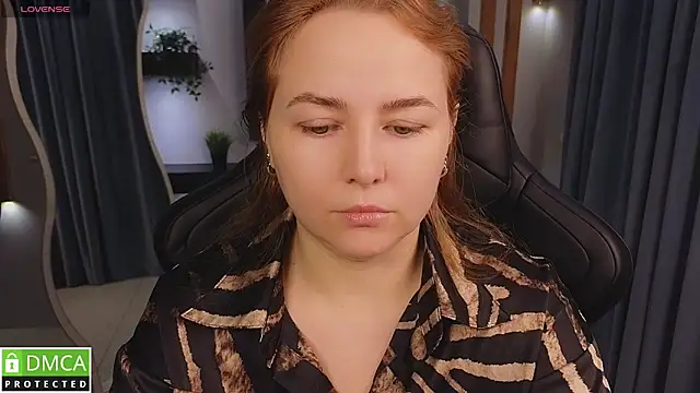 Snapshot of Mira_Mermayd chatting on November 19, 2025, 1:27 am Mira Mermayd online show from November 19, 2025, 1:27 am