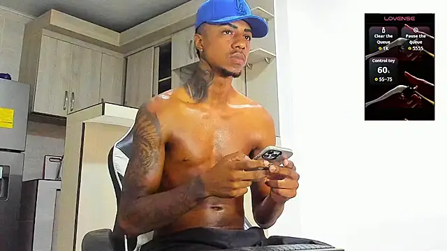 YeremiBrowm online show from November 6, 2025, 7:37 pm