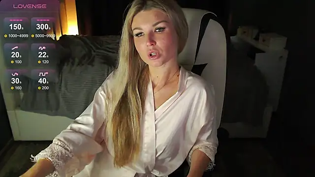 Snapshot of AngelMiaM chatting on September 26, 2025, 6:56 pm AngelMiaM online show from September 26, 2025, 6:56 pm