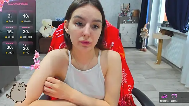 Snapshot of c_arina_x chatting on December 16, 2024, 9:35 am c arina x online show from December 16, 2024, 9:35 am