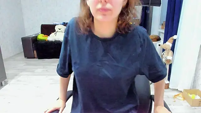 Snapshot of c_arina_x chatting on March 2, 2025, 2:43 pm c arina x online show from March 2, 2025, 2:43 pm