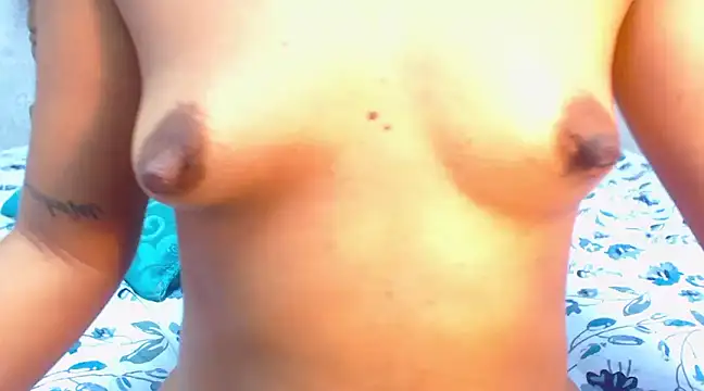 Snapshot of Amy_Ronan chatting on January 26, 2025, 6:48 pm Amy Ronan online show from January 26, 2025, 6:48 pm