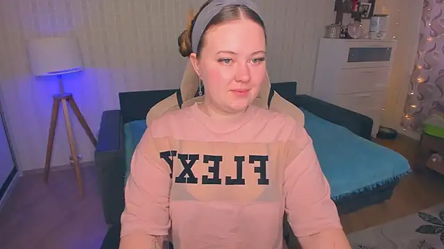 Jessica Rubatte online show from January 21, 2025, 12:18 pm