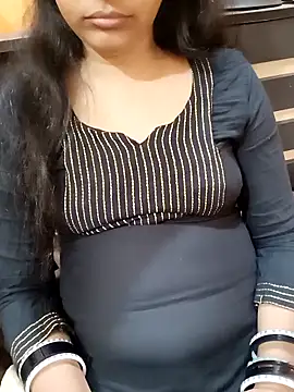 Snapshot of Diya_143 chatting on February 27, 2025, 7:55 am Diya 143 online show from February 27, 2025, 7:55 am