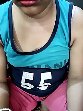 Snapshot of Diya_143 chatting on September 17, 2025, 6:37 am Diya 143 online show from September 17, 2025, 6:37 am