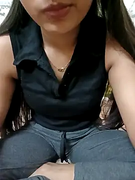 Snapshot of Nupur_69 chatting on February 21, 2025, 1:33 am Nupur 69 online show from February 21, 2025, 1:33 am