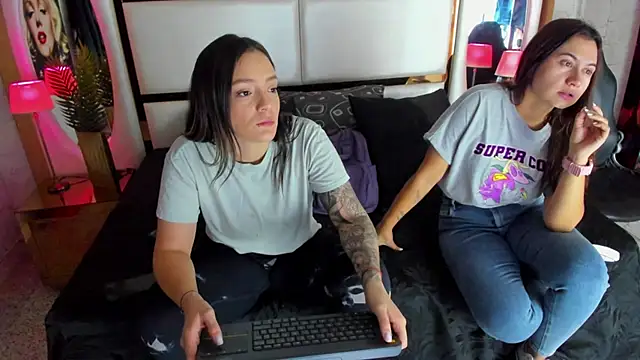 Snapshot of celestestars chatting on February 28, 2025, 9:33 pm celestestars online show from February 28, 2025, 9:33 pm