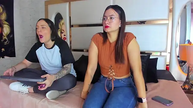 Snapshot of celestestars chatting on September 15, 2025, 8:31 pm celestestars online show from September 15, 2025, 8:31 pm