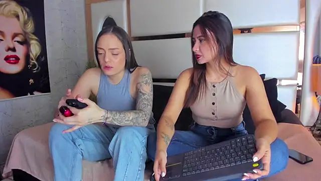 Snapshot of celestestars chatting on November 9, 2025, 4:22 am celestestars online show from November 9, 2025, 4:22 am