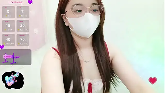 Snapshot of littlecn chatting on October 16, 2025, 12:33 am littlecn online show from October 16, 2025, 12:33 am
