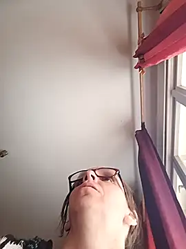 Dettybitch40 online show from October 12, 2025, 10:47 am