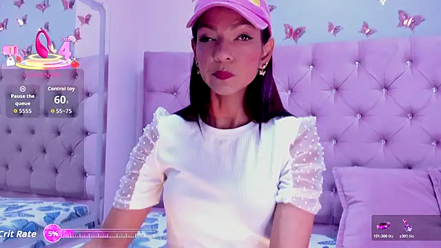 Snapshot of HannaPetit chatting on December 5, 2025, 6:59 pm HannaPetit online show from December 5, 2025, 6:59 pm