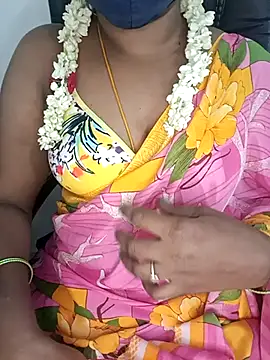 Snapshot of Tamil-hotwife chatting on February 9, 2025, 4:18 pm Tamil-hotwife online show from February 9, 2025, 4:18 pm