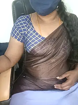 Snapshot of Tamil-hotwife chatting on February 22, 2025, 6:19 pm Tamil-hotwife online show from February 22, 2025, 6:19 pm