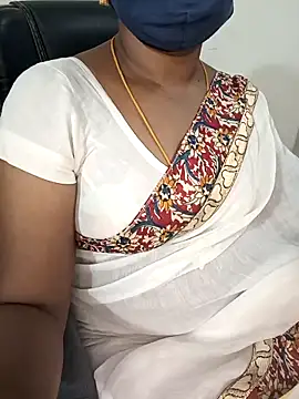 Snapshot of Tamil-hotwife chatting on October 4, 2025, 5:00 pm Tamil-hotwife online show from October 4, 2025, 5:00 pm