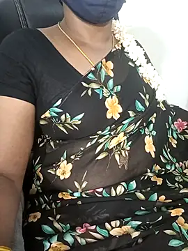 Snapshot of Tamil-hotwife chatting on October 11, 2025, 6:06 pm Tamil-hotwife online show from October 11, 2025, 6:06 pm