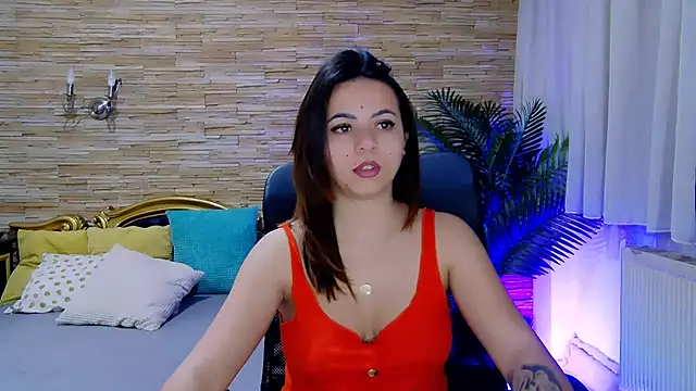 Snapshot of PlayfulElla chatting on February 24, 2025, 5:54 am PlayfulElla online show from February 24, 2025, 5:54 am