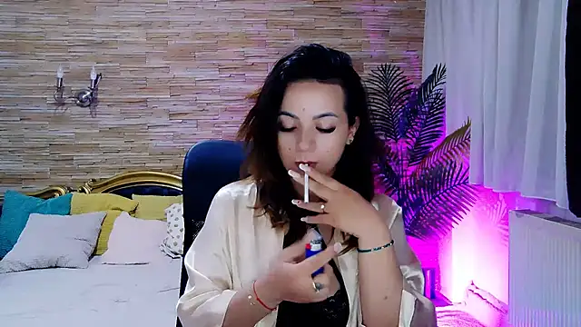 Snapshot of PlayfulElla chatting on March 19, 2025, 3:08 pm PlayfulElla online show from March 19, 2025, 3:08 pm