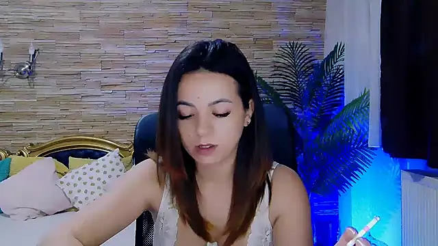 Snapshot of PlayfulElla chatting on March 22, 2025, 9:02 am PlayfulElla online show from March 22, 2025, 9:02 am