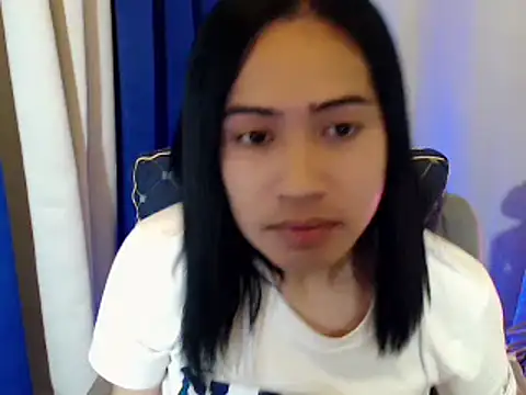 Snapshot of Lemonadexxx chatting on December 10, 2024, 11:32 am Lemonadexxx online show from December 10, 2024, 11:32 am