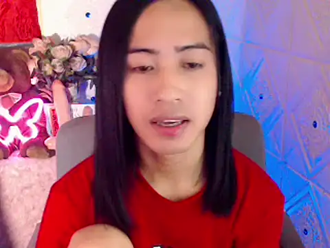 Snapshot of Lemonadexxx chatting on December 19, 2024, 2:01 am Lemonadexxx online show from December 19, 2024, 2:01 am