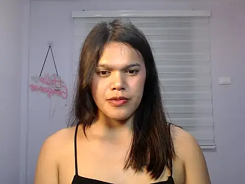 Snapshot of Miss_Ivanawolf chatting on October 19, 2025, 5:02 pm Miss Ivanawolf online show from October 19, 2025, 5:02 pm