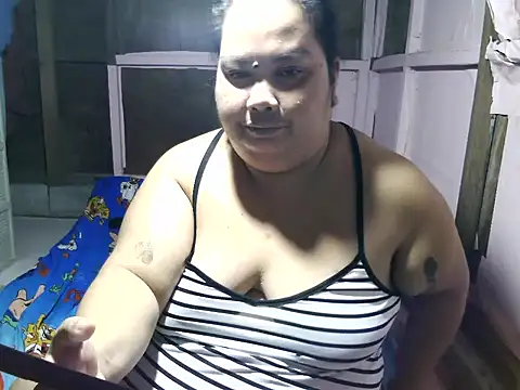 Snapshot of xxbigboootyxx chatting on October 21, 2025, 1:28 am xxbigboootyxx online show from October 21, 2025, 1:28 am