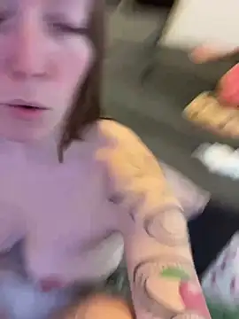 Snapshot of Daisy_Michto_Officiel chatting on December 12, 2024, 5:15 pm Daisy Michto Officiel online show from December 12, 2024, 5:15 pm