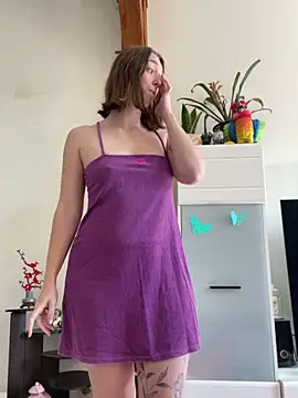 Snapshot of Daisy_Michto_Officiel chatting on March 10, 2025, 2:48 pm Daisy Michto Officiel online show from March 10, 2025, 2:48 pm