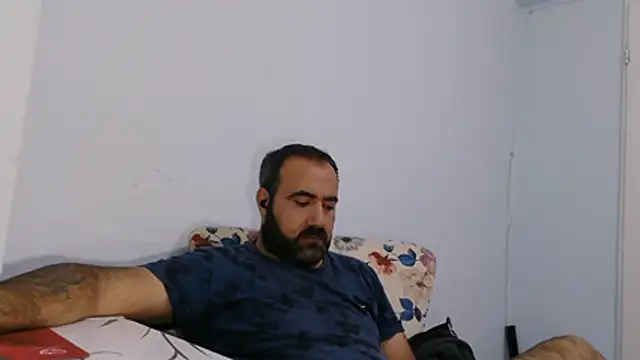 ZYXEL353 online show from November 24, 2025, 11:15 pm