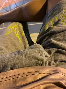 stuard-19 online show from December 20, 2025, 5:14 am