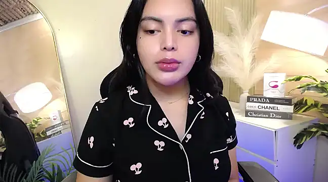 Snapshot of HotstuffCherrySummer chatting on January 11, 2025, 8:54 am HotstuffCherrySummer online show from January 11, 2025, 8:54 am