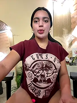 Snapshot of HotstuffCherrySummer chatting on October 4, 2025, 8:12 am HotstuffCherrySummer online show from October 4, 2025, 8:12 am