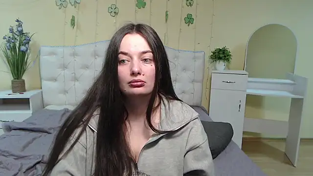 MilanaPrice online show from March 20, 2025, 3:47 pm