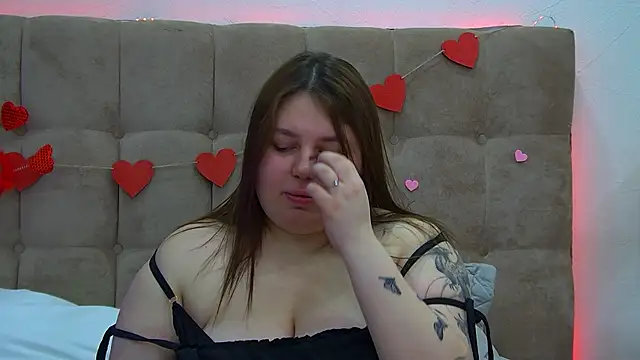 Snapshot of LillianKim chatting on February 16, 2025, 7:05 pm LillianKim online show from February 16, 2025, 7:05 pm