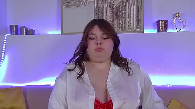 Snapshot of LillianKim chatting on February 25, 2025, 3:42 am LillianKim online show from February 25, 2025, 3:42 am