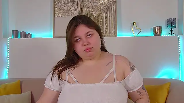 Snapshot of LillianKim chatting on March 10, 2025, 6:34 pm LillianKim online show from March 10, 2025, 6:34 pm