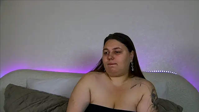 Snapshot of LillianKim chatting on October 6, 2025, 6:22 am LillianKim online show from October 6, 2025, 6:22 am