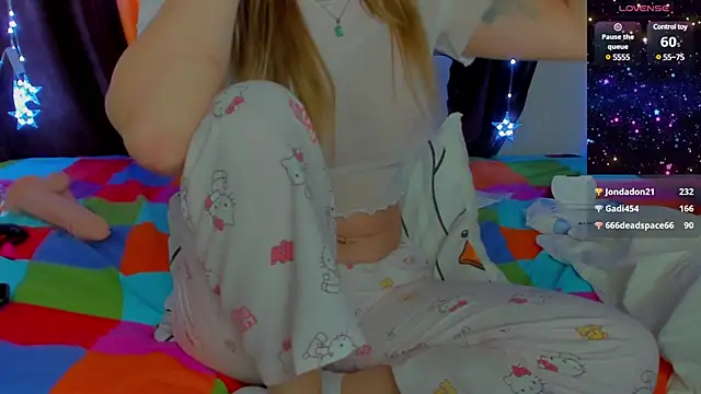 92yourbitch922 online show from March 21, 2025, 7:57 pm